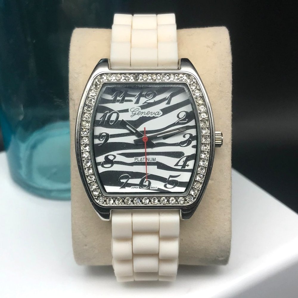 Geneva Platinum Women’s Silicone Quartz Watch with New Battery Model 6035